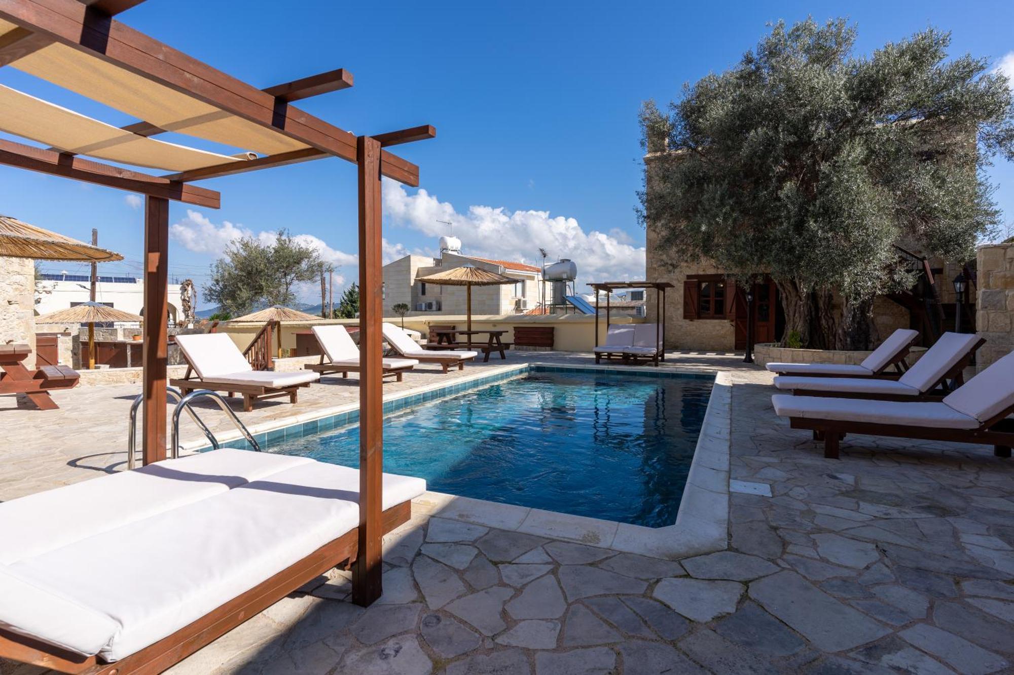 Stone Court Boutique Studios Μηλιού Εξωτερικό φωτογραφία